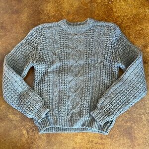 Irish 100% wool men’s cable knit sweater gray